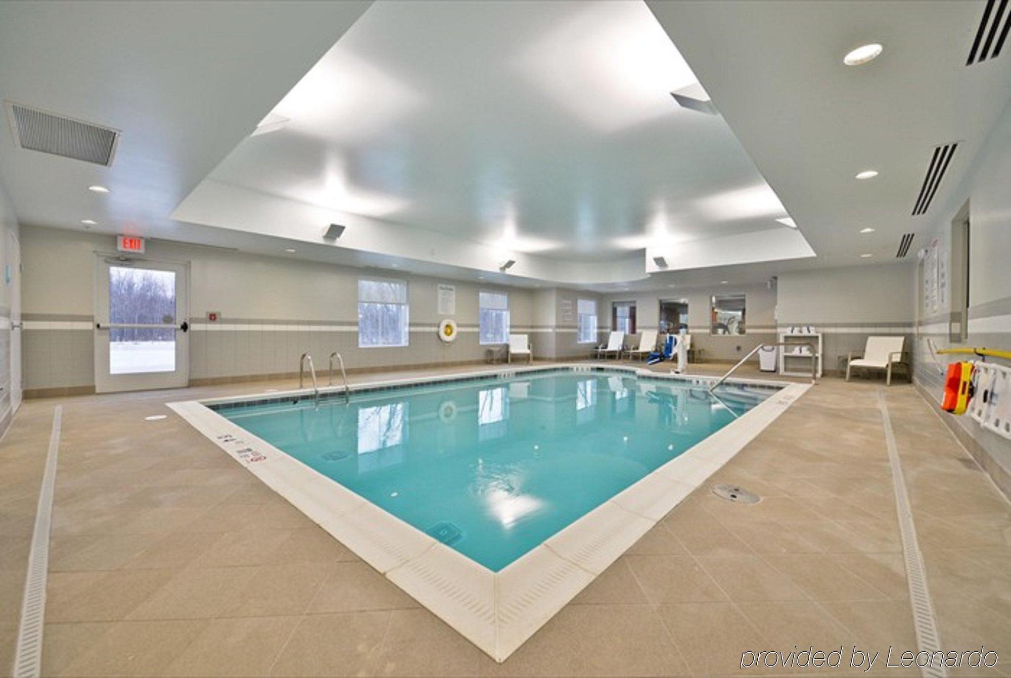 Holiday Inn Express Canandaigua - Finger Lakes Εξωτερικό φωτογραφία